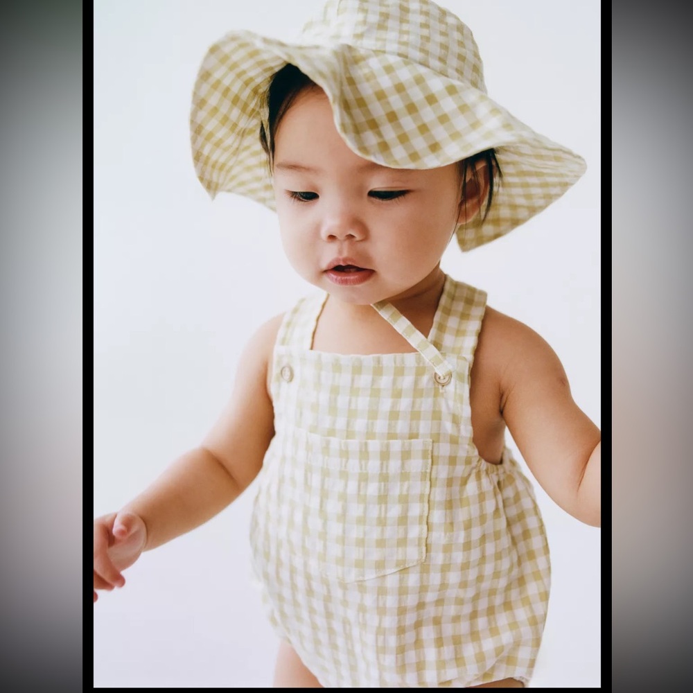 Zara Kids Yellow Gingham Sun Hat & one piece